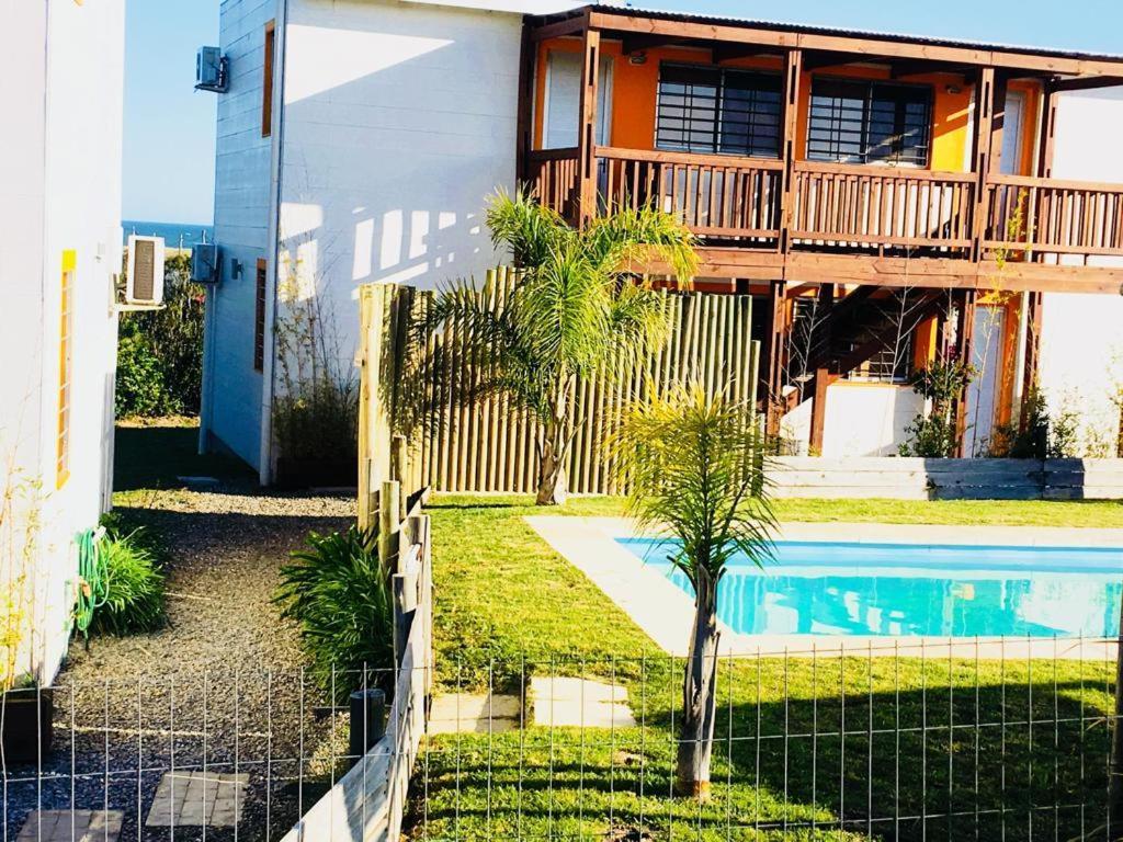 Apartamentos La Playa Piriápolis Exterior foto